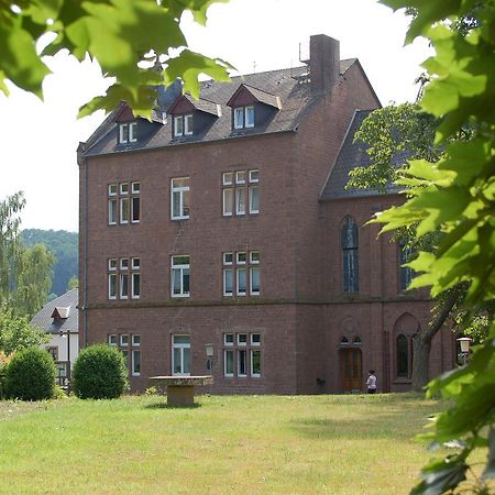 Stiftsberg - Bildungs- Und Freizeitzentrum Kyllburg Exterior foto