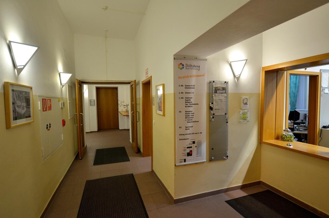 Stiftsberg - Bildungs- Und Freizeitzentrum Kyllburg Exterior foto