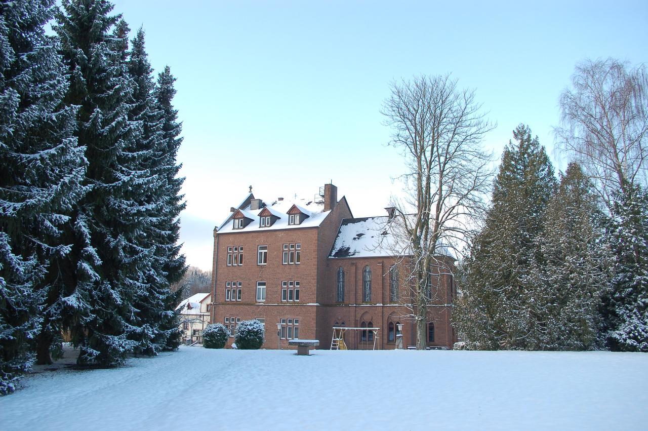 Stiftsberg - Bildungs- Und Freizeitzentrum Kyllburg Exterior foto